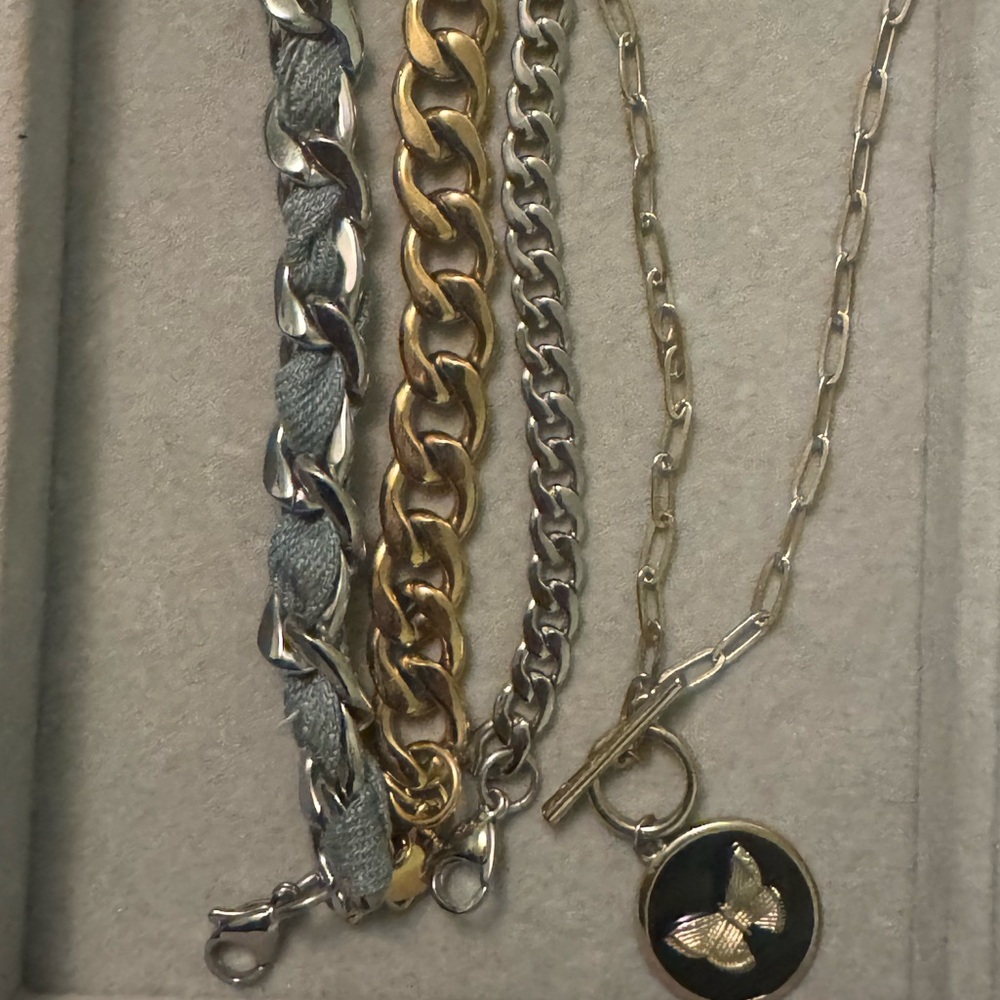 Bracelet and necklace chains